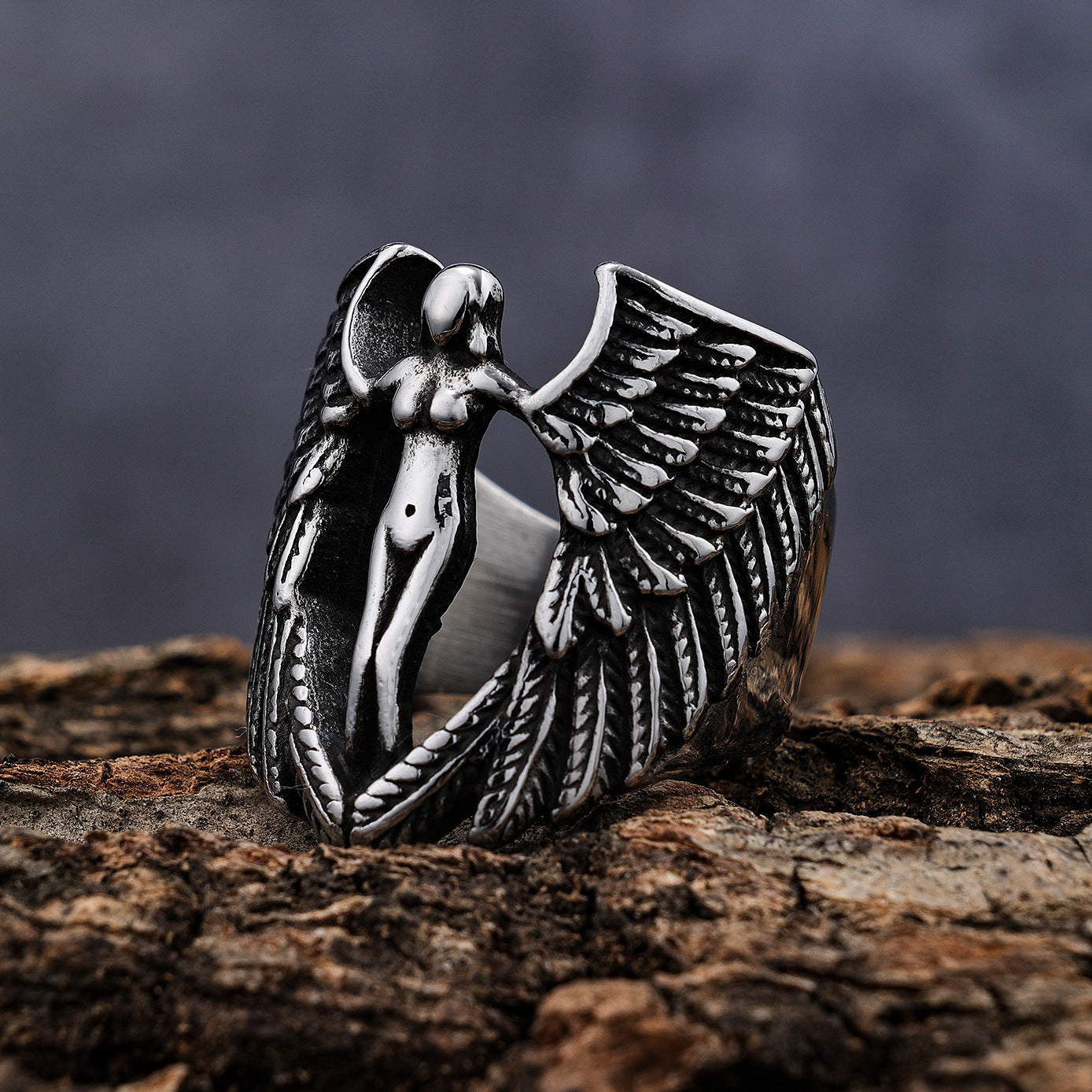 Personalized goddess wing shape ring